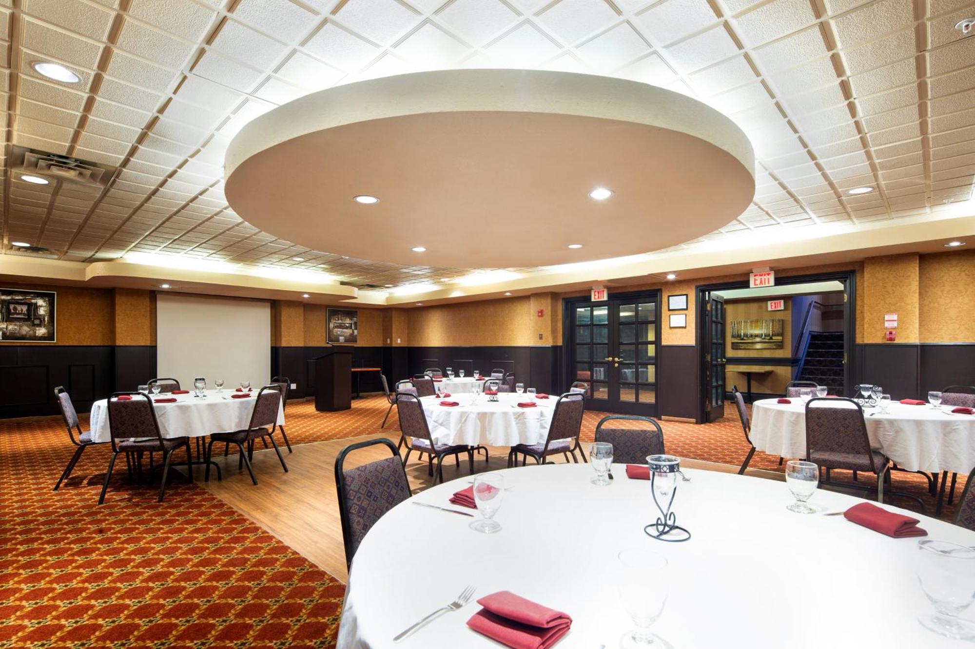 Holiday Inn Hinton By Ihg Exterior foto